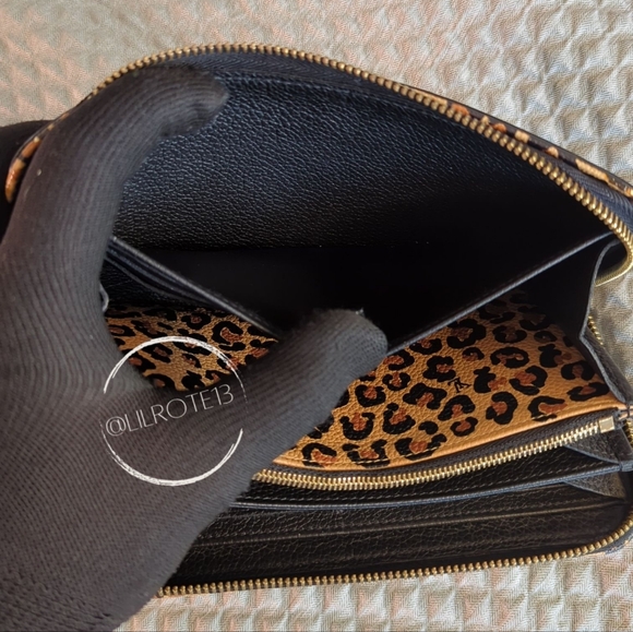 Louis Vuitton Wild At Heart Black Empreinte Zippy - Picture 17 of 17